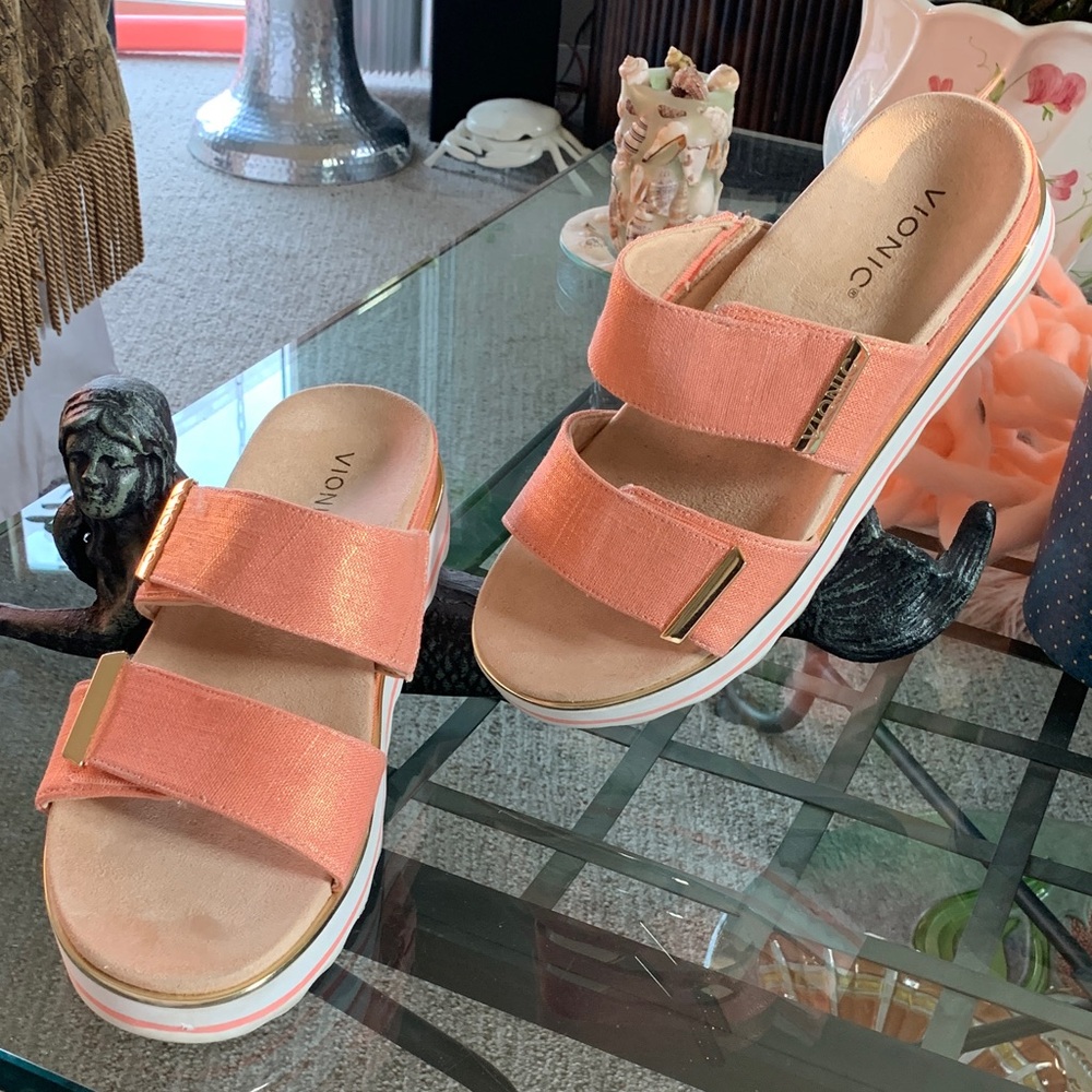 Vionic Women's Brandie Sandals Size 9.5 Like New